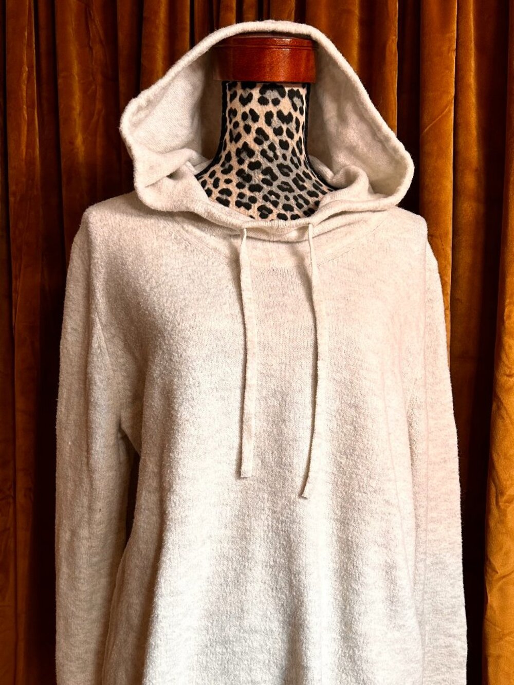 Banana Republic merino wool cowl neck cream sweater hoodie XL
